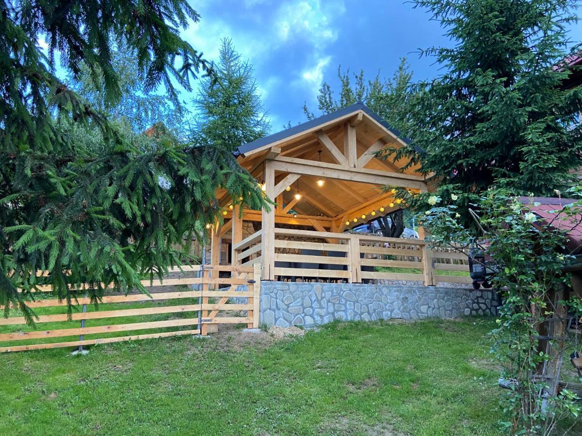 Carpathian Log Home Bran  Buitenkant foto