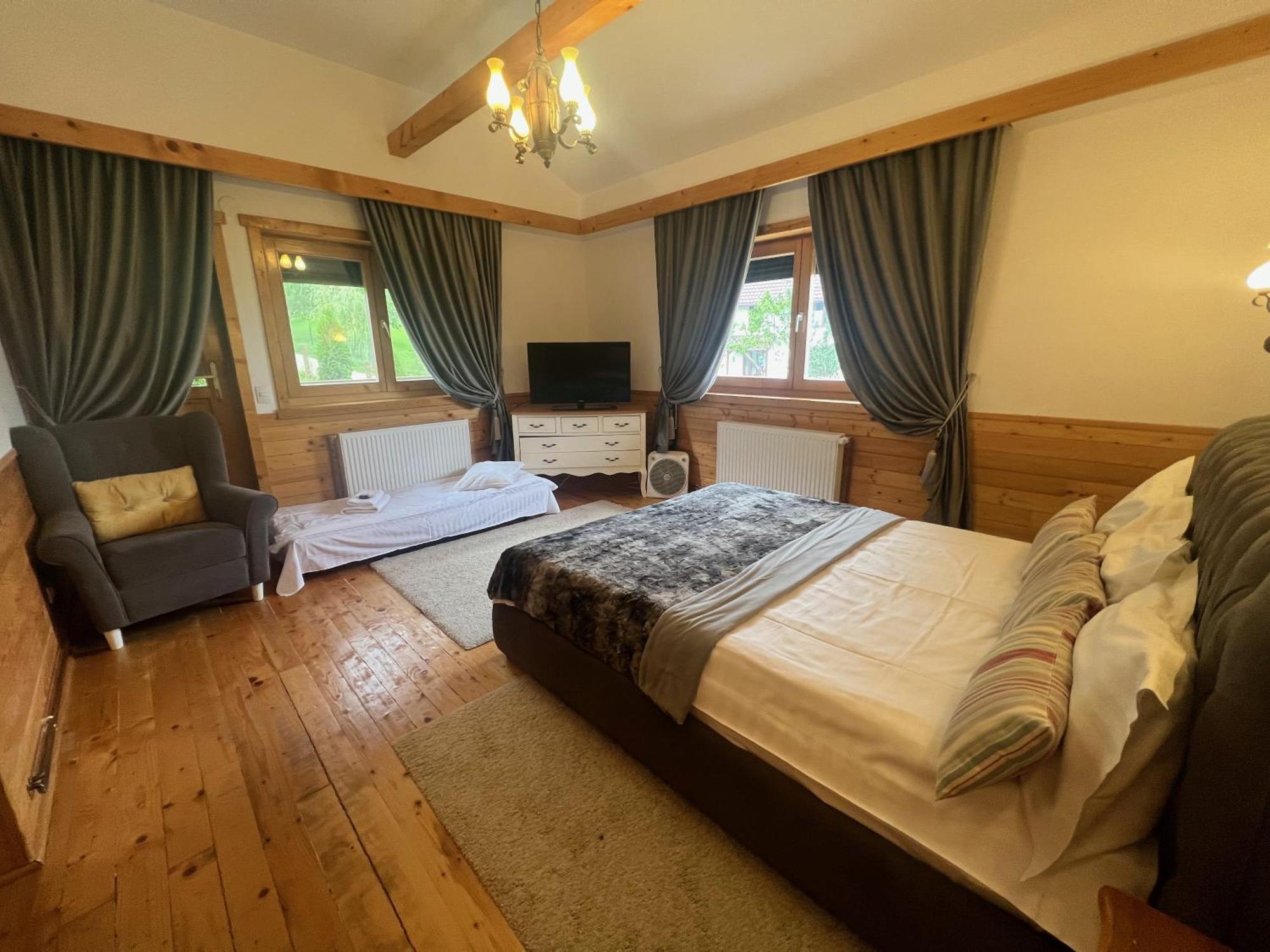 Carpathian Log Home Bran  Buitenkant foto