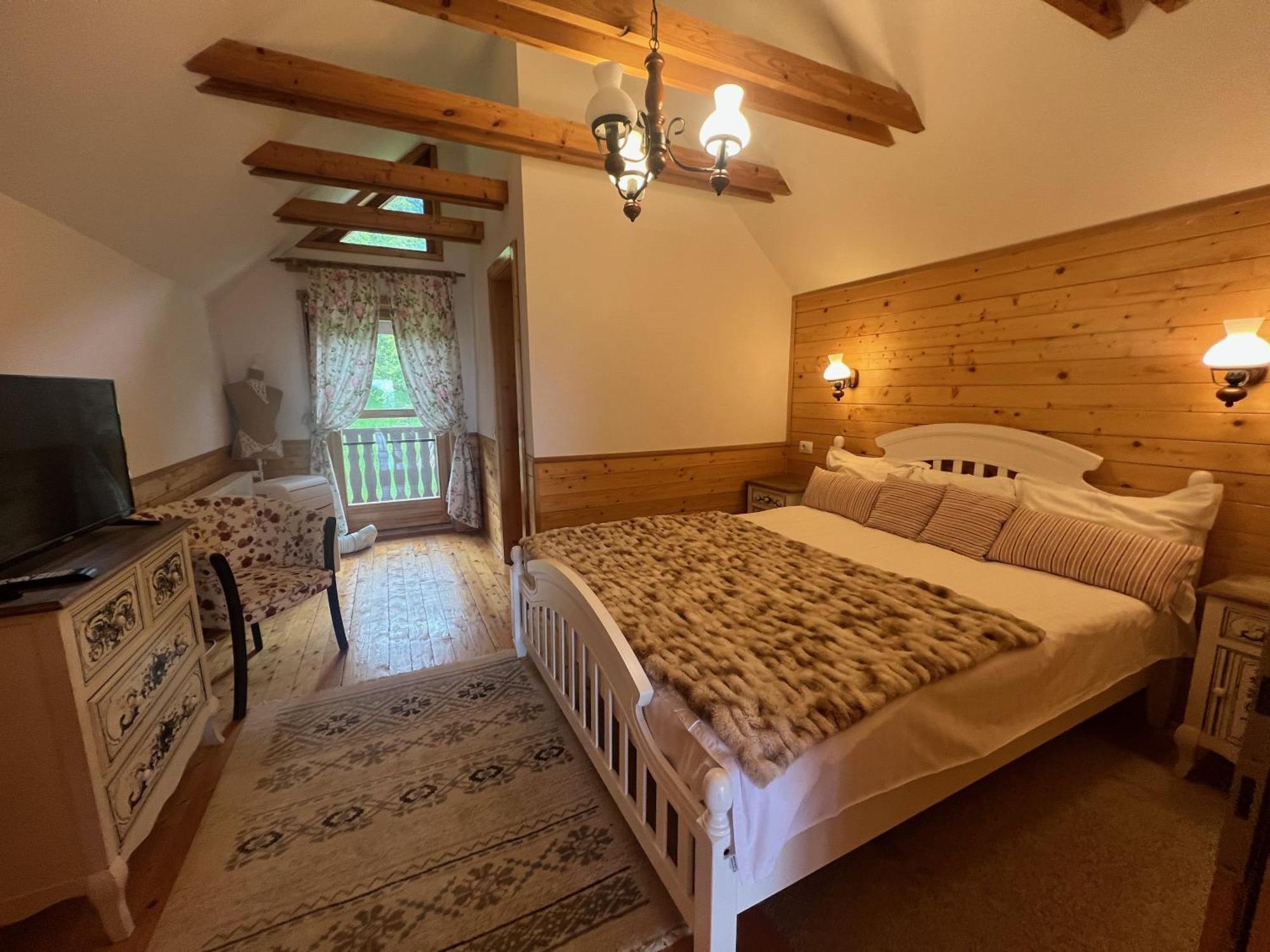 Carpathian Log Home Bran  Buitenkant foto