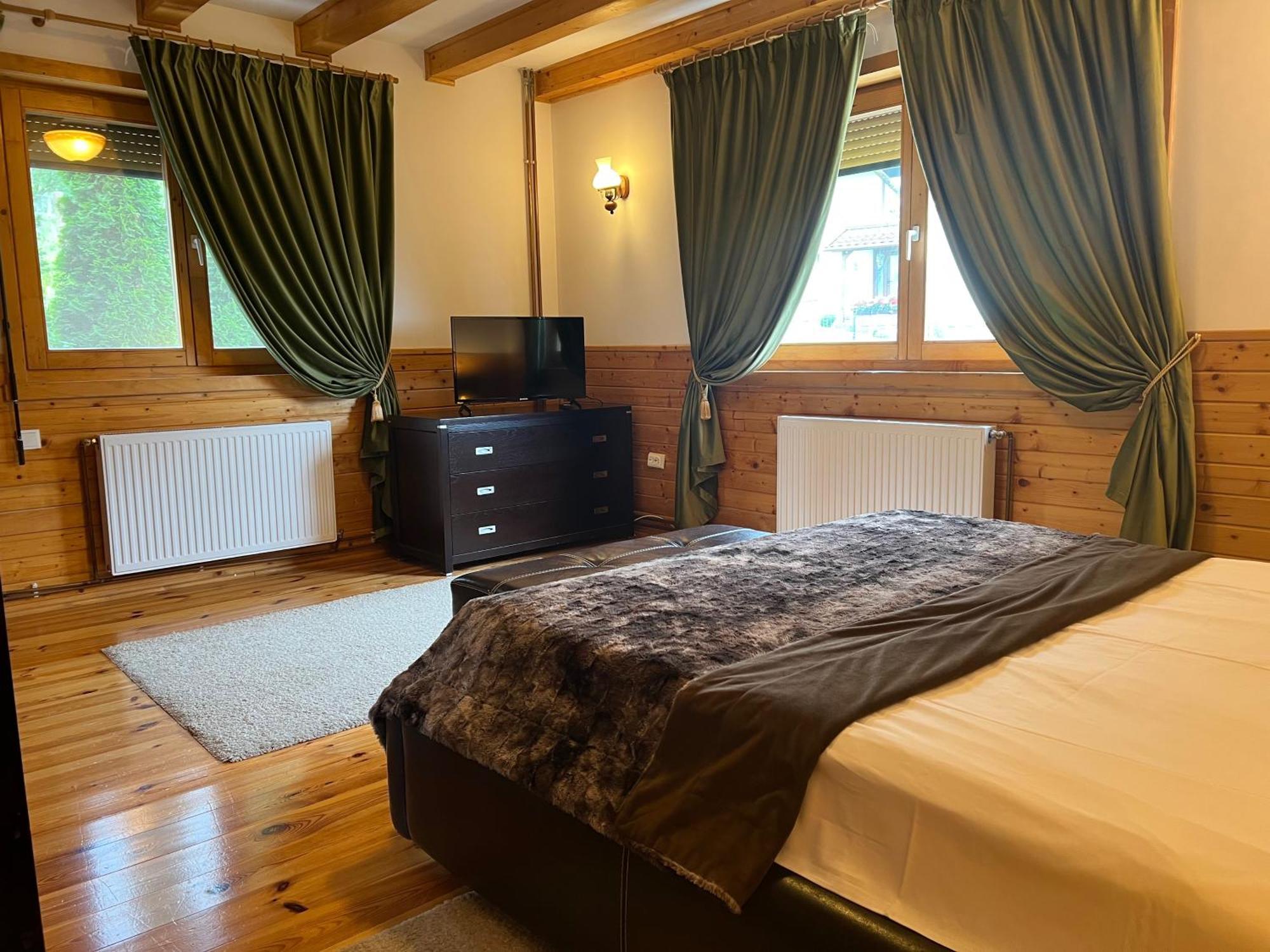 Carpathian Log Home Bran  Buitenkant foto